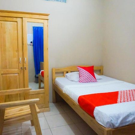 Oyo 2954 Aulia Homestay Banjarbaru 外观 照片