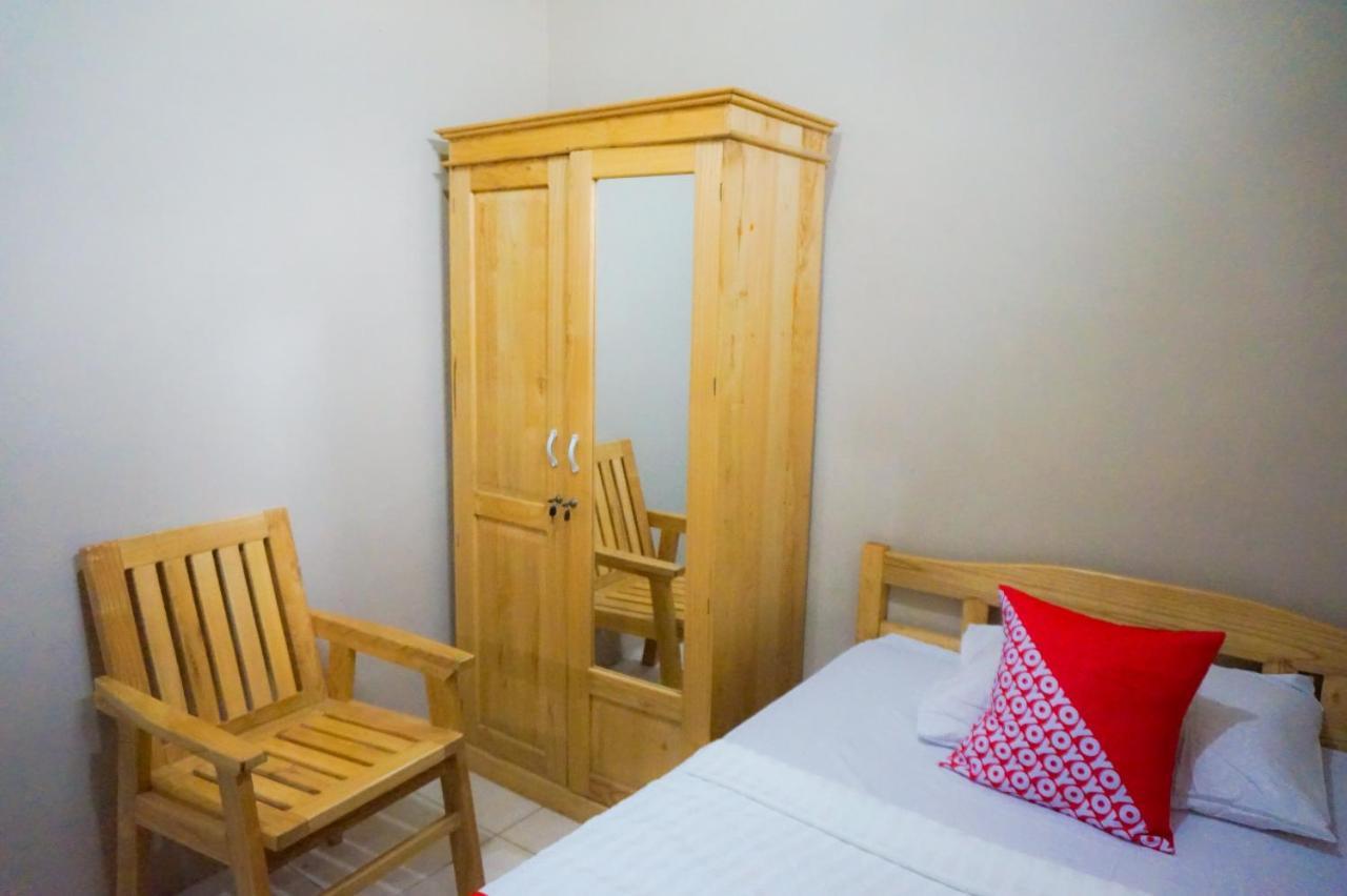 Oyo 2954 Aulia Homestay Banjarbaru 外观 照片